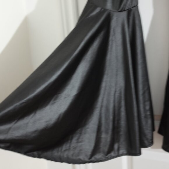 COPY - Vintage-Style Black Wide-Leg Flared Pants - Picture 4 of 8